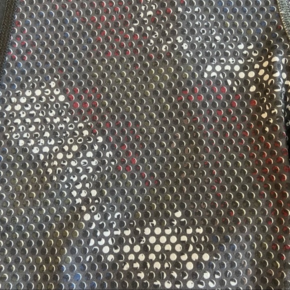 Under Armour High Rise Two Tone Black Gray Dotted Capri Leggings 4548 - Picture 5 of 7